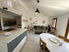 Maison de ville au cœur d’un village charmant